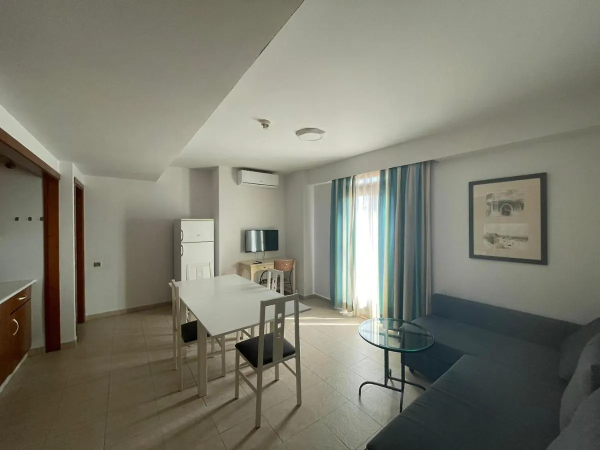 Atico Premium Vistas Frontales Al Mar contacts